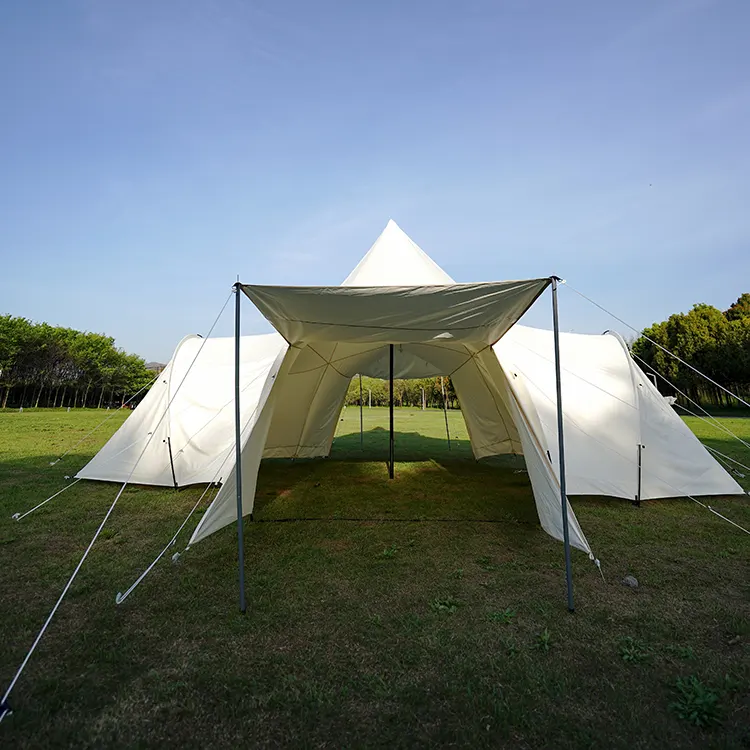 Tenda berkemah luar ruangan berkapasitas besar